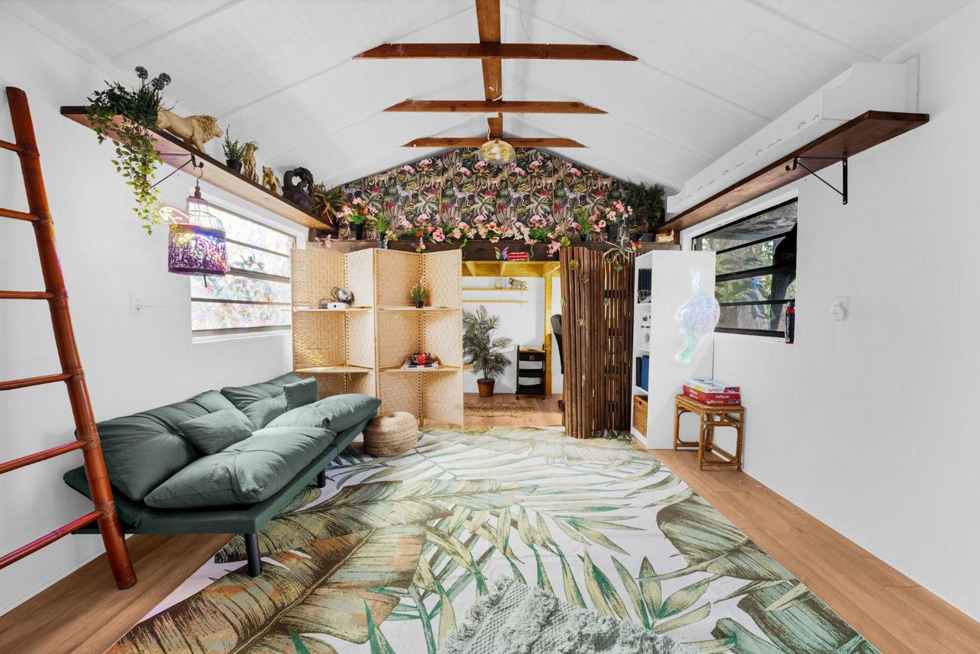 Holiday home Zen Jungle House By Busch Gardens Sleeps 10 With Outdoor Games And Bikes! *