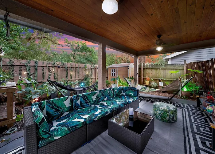 Zen Jungle House By Busch Gardens Sleeps 10 With Outdoor Games And Bikes!